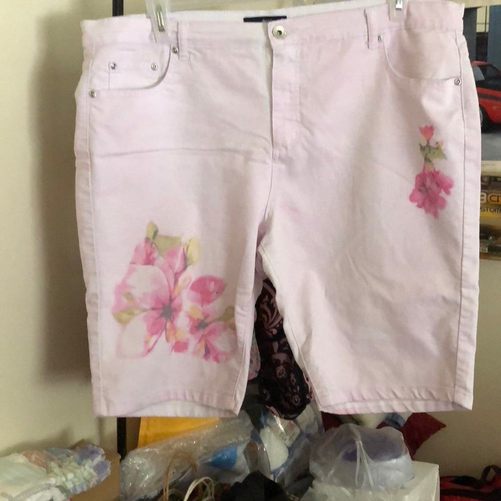Bermuda shorts size 20W